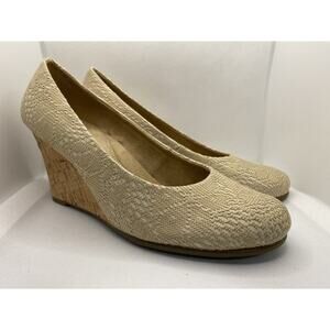 Aerosoles Plum Tree Wedges 10W 10 Wide Beige Lace Fabric Heels Natural Eyelet
